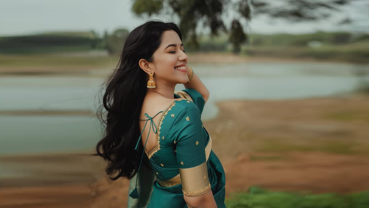 బెంగుళూరులోని ఈస్ట్ పాయింట్ కాలేజ్ ఆఫ్ ఇంజినీరింగ్ అండ్ టెక్నాలజీ నుండి ఎలక్ట్రానిక్స్ అండ్ కమ్యూనికేషన్‌లో బ్యాచిలర్ డిగ్రీ పట్టభద్రురాలైంది. బెంగుళూరులోని IBMలో సాఫ్ట్‌వేర్ ప్రొఫెషనల్‌గా పనిచేసింది. నటనపై ఆసక్తితో తన ఉద్యోగాన్ని విడిచిపెట్టింది.