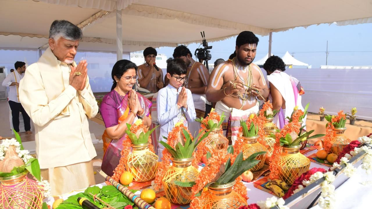 CM Chandrababu New House: కొత్త ఇంటి నిర్మాణానికి సీఎం చంద్రబాబు శంకుస్థాపన.. ఎక్కడో తెలుసా?