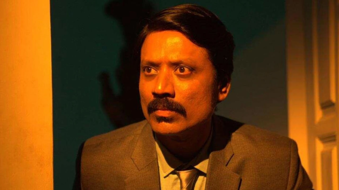 ఇప్పటికే విలన్‌గా చాలా సినిమాలు చేయటంతో బోర్ ఫీలింగ్ వచ్చేసిందని అందుకే రూటు మారుస్తున్నట్టుగా చెప్పారు ఈ సీనియర్ నటుడు. రీసెంట్‌గా విజయ్‌ సేతుపతి కూడా ఇలాంటి డెసిషనే తీసుకున్నారు. 