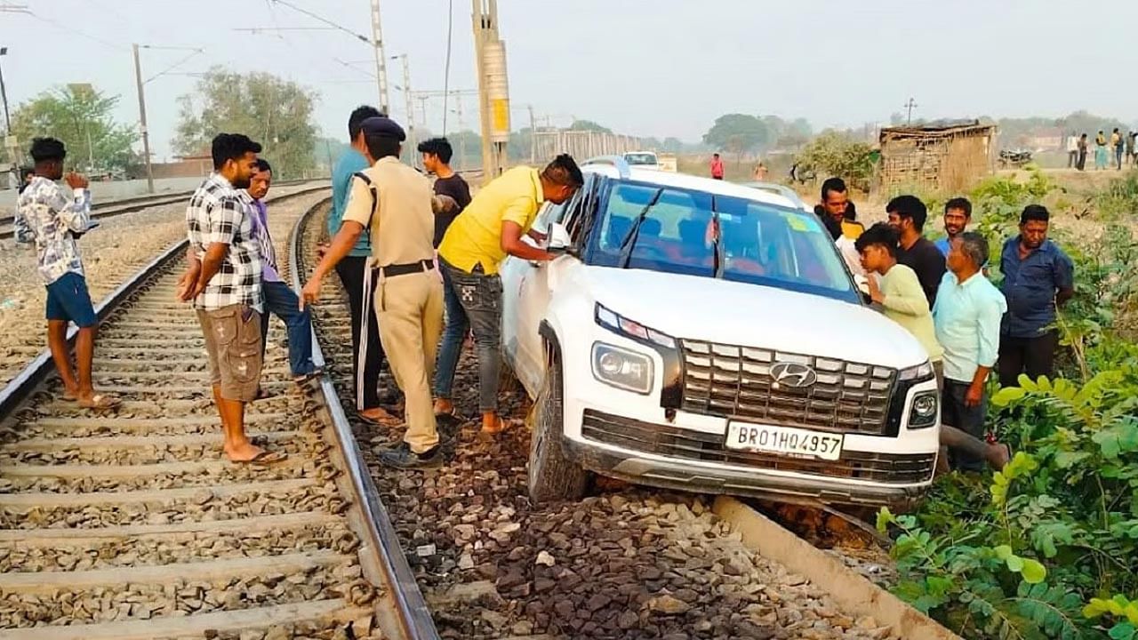 గూగుల్ మ్యాప్స్‌ను గుడ్డిగా నమ్మితే.. నిండా నట్టేట ముంచింది.. సీన్ కట్ చేస్తే.!