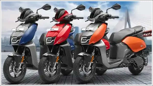 Electric Scooter: ఈ ఎలక్ట్రిక్ స్కూటర్ ధర రూ.32000 వరకు తగ్గింపు.. ఒక్కసారి ఛార్జ్ చేస్తే 165 కి.మీ