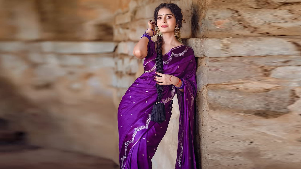 2021లో పవన్ కళ్యాణ్ వకీల్ సాబ్ సినిమాలో దివ్య అనే ముఖ్య పాత్రలో ప్రేక్షకులను ఆకట్టుకుంది. ఈ చిత్రం బ్లాక్ బస్టర్ అయింది. తరువాత యంగ్ హీరో నితిన్, నభా నటేష్ జంటగా తెరకెక్కిన మాస్ట్రో అనే సినిమా పవిత్రగా నటించింది ఈ వయ్యారి.