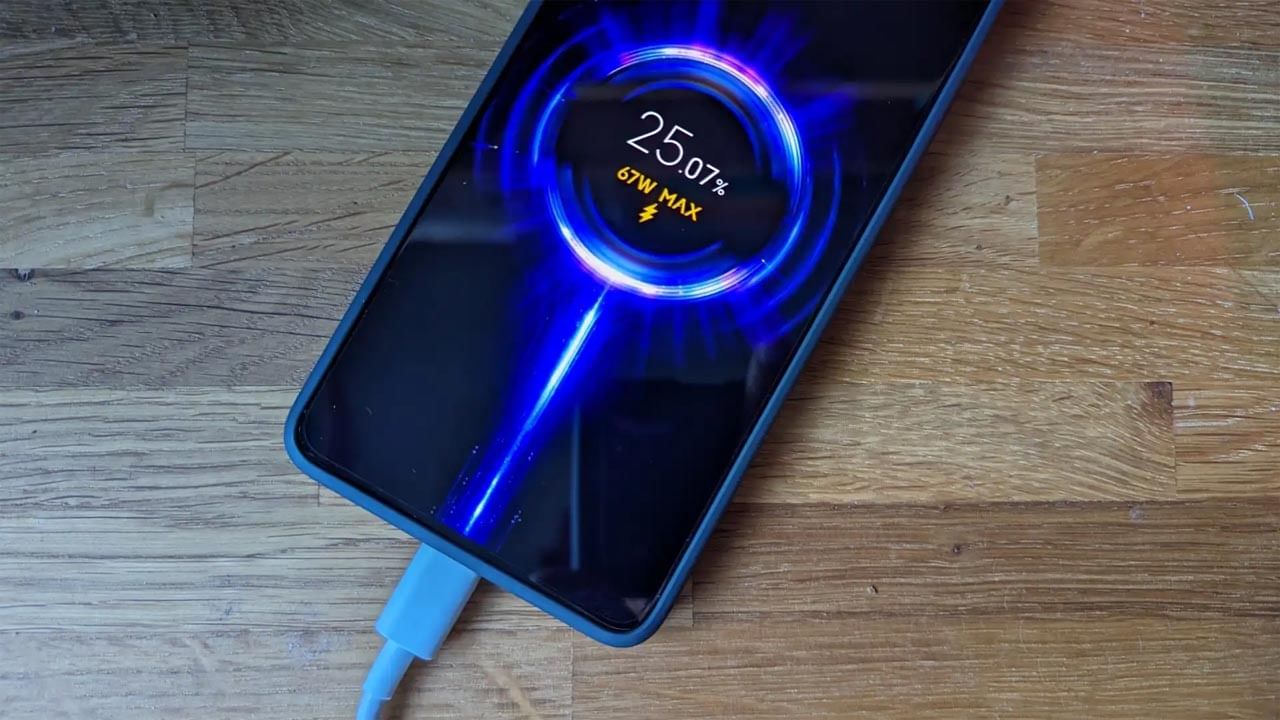 Mobile Fast Charging: ఫాస్ట్ ఛార్జింగ్ వల్ల నష్టాలు కూడా ఉంటాయని మీకు తెలుసా?