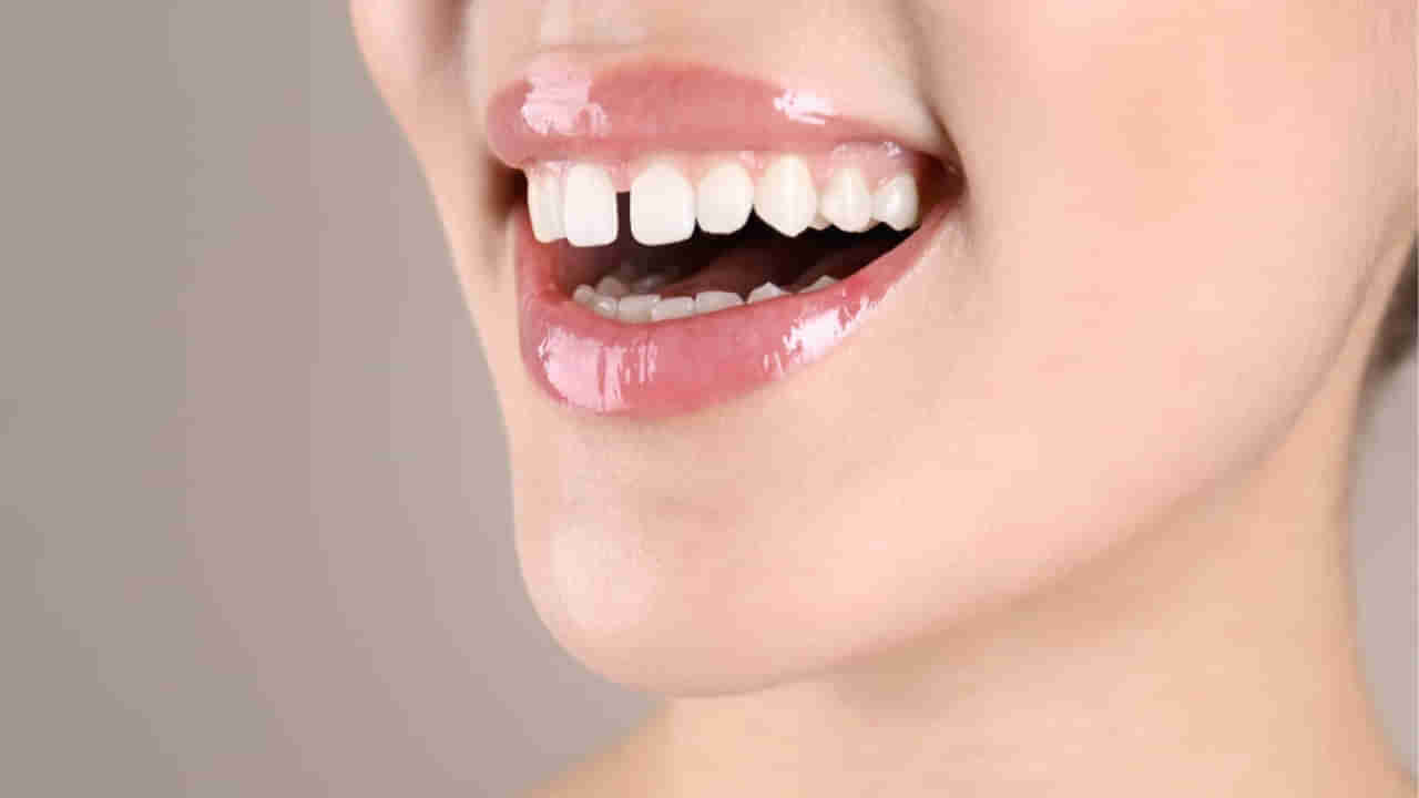 Gap in Teeth: పళ్ల మధ్య ఖాళీ ఉందా.. ఈ వ్యక్తులు మహా డేంజర్.. వీరి గురించి ఎవ్వరికీ తెలియని విషయాలివే