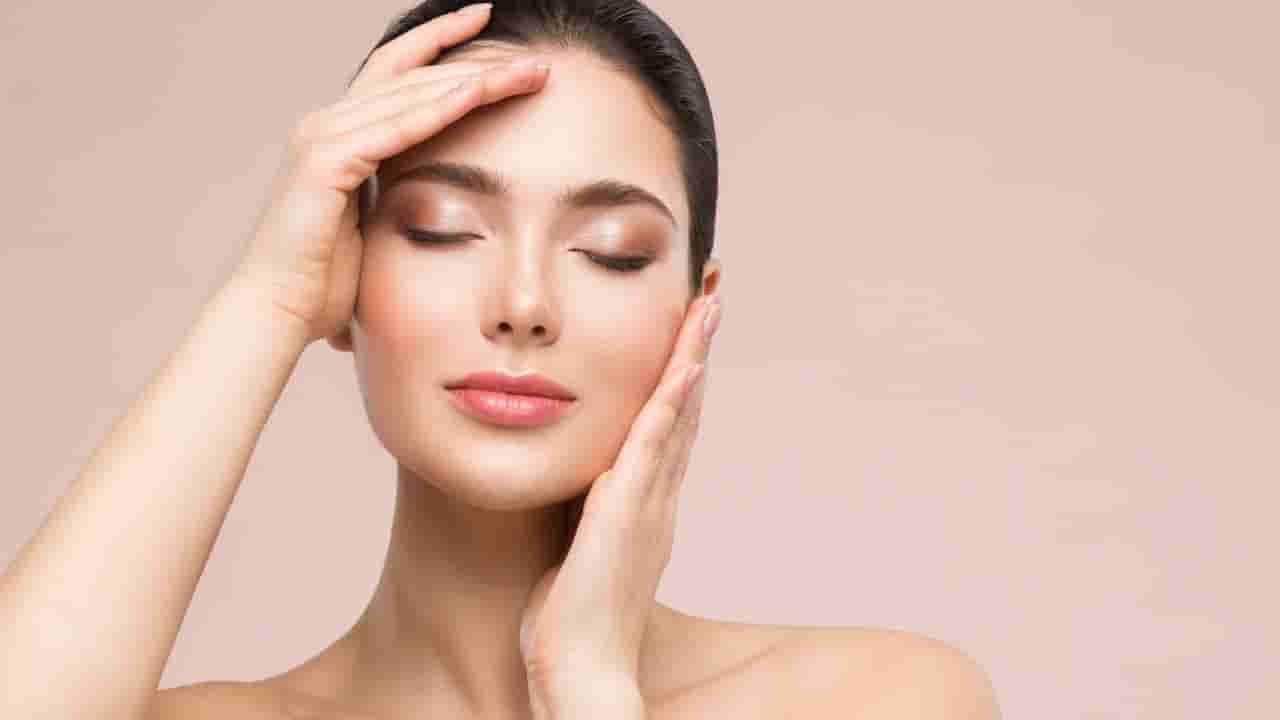 మొటిమలతో ఇబ్బంది పడుతున్నారా..? కొబ్బరి నూనెలో ఇది కలిపి రాయండి