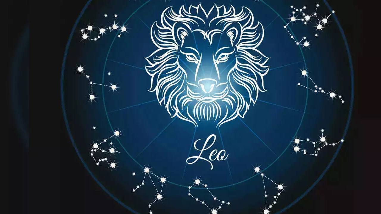 సింహ రాశి వారికి హనుమాన్ జయంతి నుంచి అద్భుతంగా ఉండనుంది. చాలా రోజుల నుంచి మంచి సంబంధం కోసం వేయిట్ చేస్తున్న వారికి సబంధం కుదిరి వివాహం జరిగే అవకాశం ఉంది. ఆర్థికంగా బాగుటుంది. ధన లాభం కలుగుతుంది. ఇంట్లో శుభకార్యాలు నిర్వహించుకుంటారు.