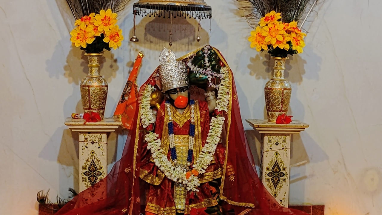 Hanuman Jayanti: ఆర్ధిక ఇబ్బందులా, జీవితంలో సమస్యలా హనుమాన్ జయంతి రోజున ఇంట్లో ఇలా పూజ చేయండి..