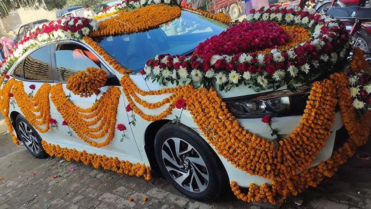 ఈ వార్తలలో ఇవ్వబడిన సమాచారం మత విశ్వాసాలపై ఆధారపడి ఉంది. పాఠకుల ఆసక్తి మేరకు.. పలువురు పండితుల సూచనలు, వారి తెలిపిన అంశాల ఆధారంగా అందించినవి మాత్రమే.. వీటిలో ఎలాంటి శాస్త్రీయ ఆధారాలు లేవని పాఠకులు గమనించాలి. టీవీ9 తెలుగు దీనిని ధృవీకరించలేదు