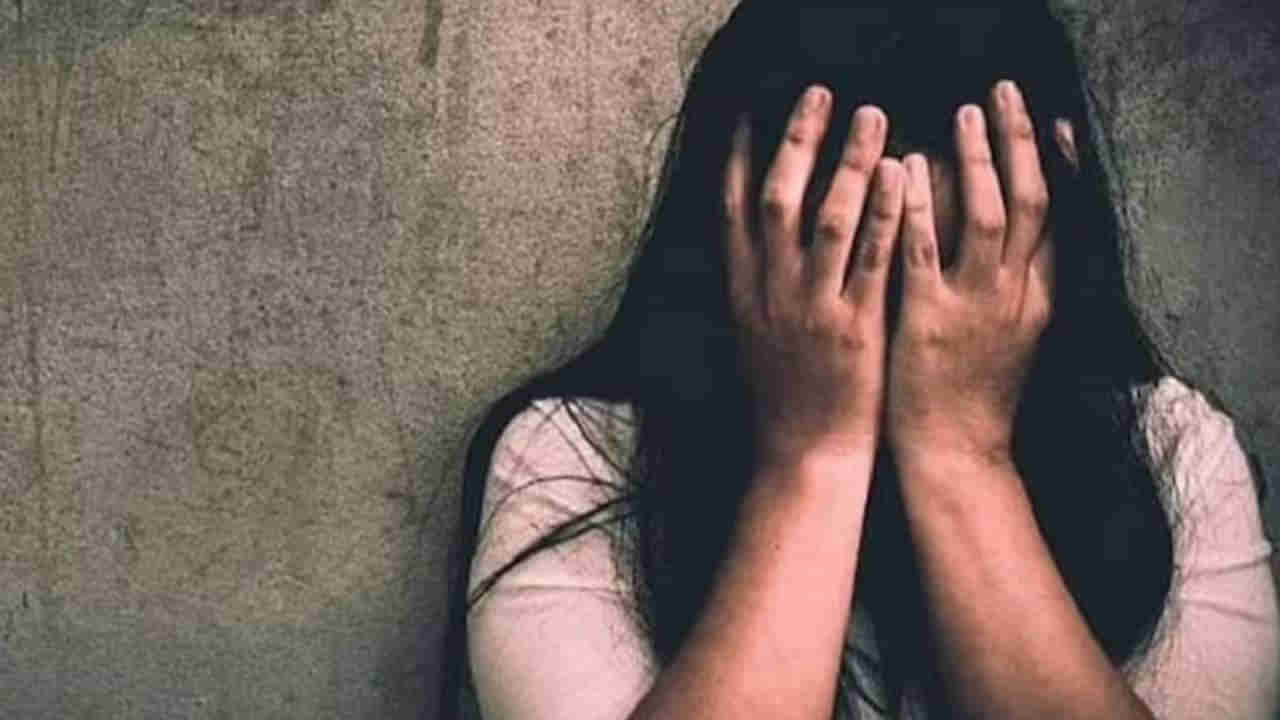 Hyderabad: లిఫ్ట్ ఇస్తామని నమ్మించి.. జర్మనీ యువతిపై అత్యాచారం..