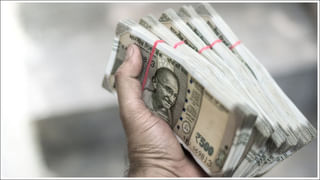 Gold Rate Today: అక్షయ తృతీయకు ముందు భారీగా తగ్గిన బంగారం ధరలు.. హైదరాబాద్, విజయవాడలో తులం ఎంత ఉందంటే..