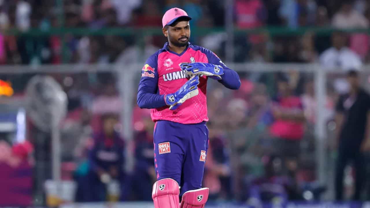 ఇంపాక్ట్ ప్లేయర్గా, శాంసన్ బ్యాట్తో బాగా రాణించాడు. సన్రైజర్స్ హైదరాబాద్పై 66 పరుగులు, కోల్కతా నైట్ రైడర్స్పై 13 పరుగులు, చెన్నై సూపర్ కింగ్స్పై 20 పరుగులు చేశాడు. శాంసన్ లేనప్పుడు, ధ్రువ్ జురెల్ వికెట్ కీపింగ్ బాధ్యతలు చేపట్టాడు.