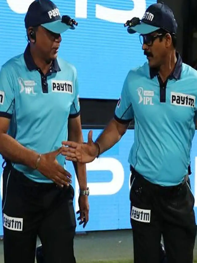 ఒక ఐపీఎల్ మ్యాచ్‌కు అంపైర్ల సంపాదన ఎంతో తెలుసా? కళ్లు బైర్లు కమ్మాల్సిందే