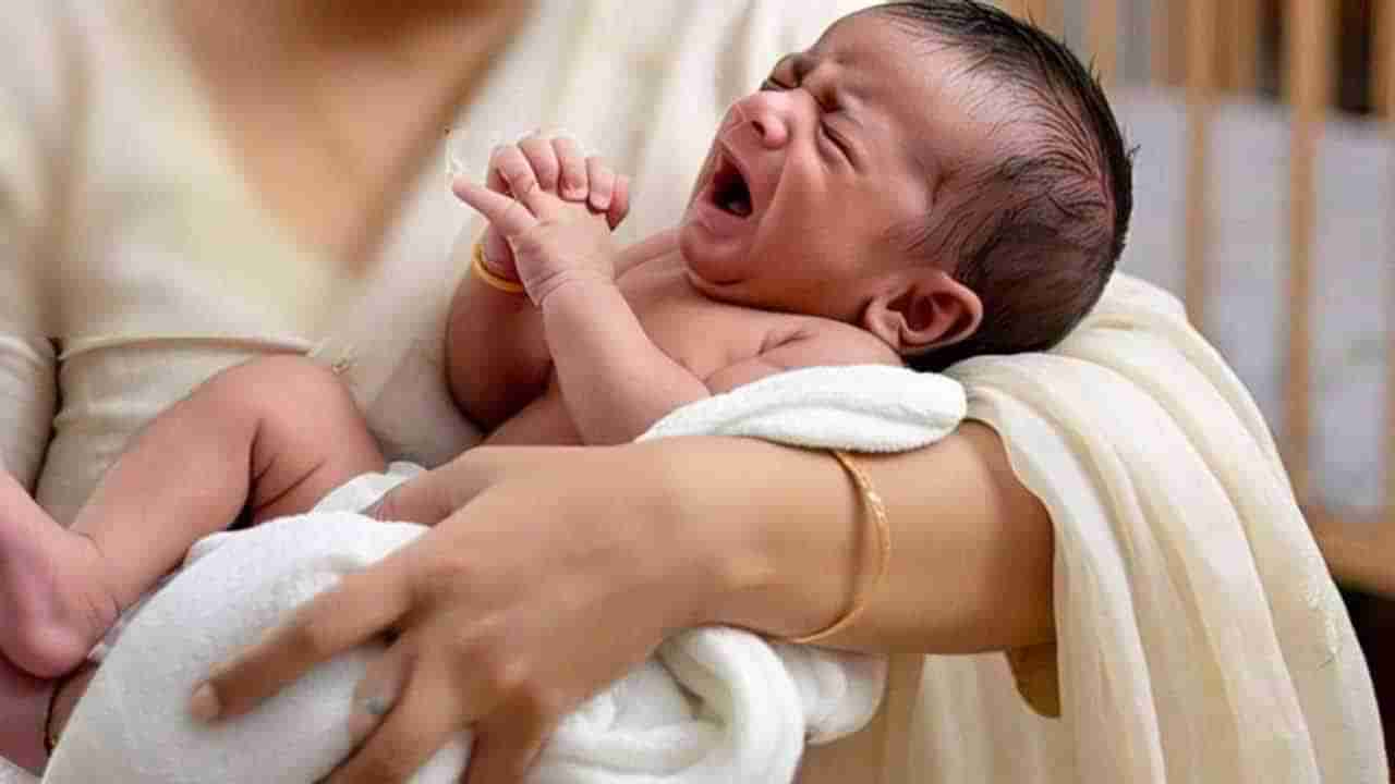 అస్తమానం ఏడుస్తున్నాడనీ.. 3 నెలల పసివాడిని నీటిసంపులో పడేసి కడతేర్చిన కన్నతల్లి!