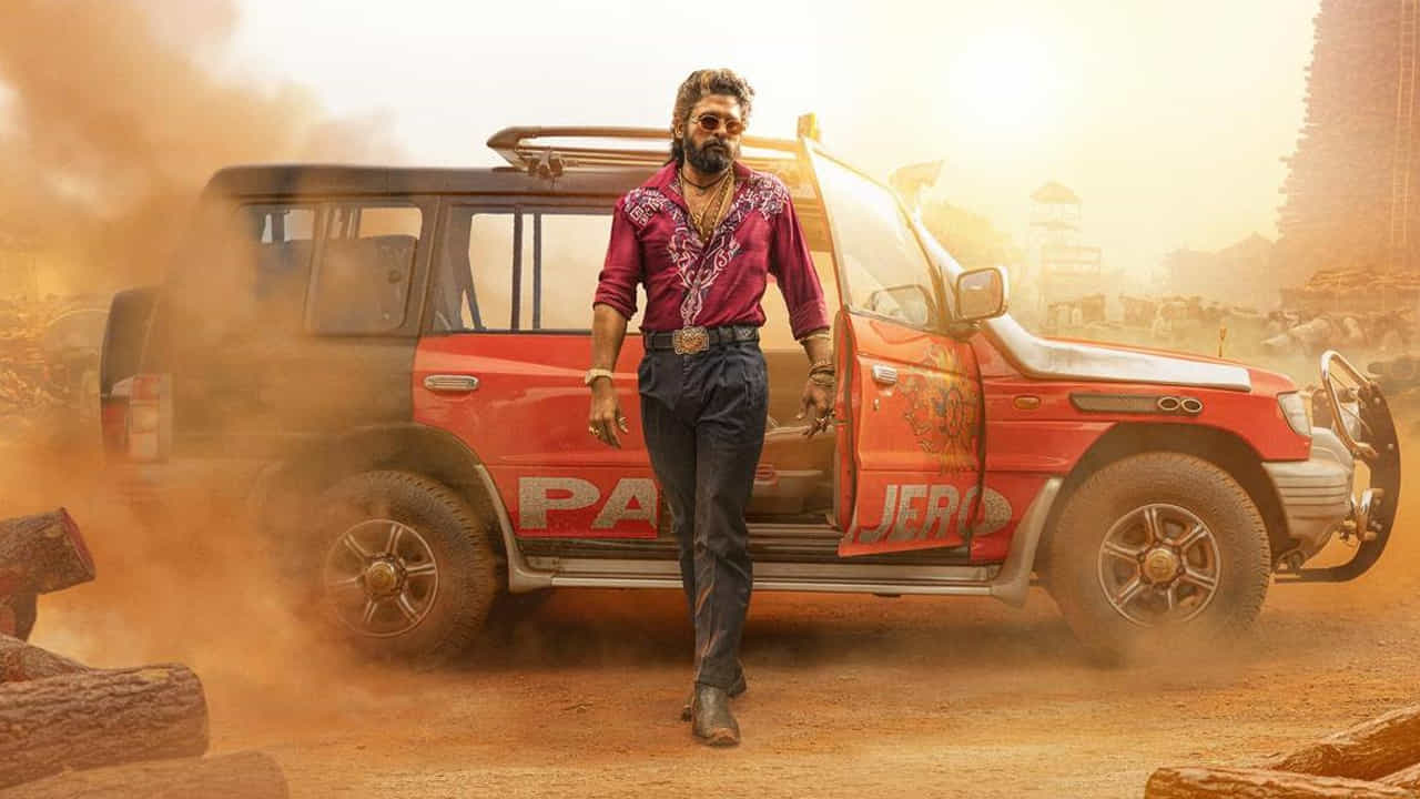 పుష్ప సినిమా కూడా మంచి హిట్ అందుకోవడంతో పుష్ప2 సీక్వెల్ తీశారు. పుష్ప2 మూవీ వరల్డ్ వైడ్ మంచి కలెక్షన్స్ రాబట్టి బ్లాక్ బస్టర్ హిట్ అందుకుంది. దీంతో రెండవ సీజన్ చివరలో పుష్ప3 ది రాంపేజ్ అంటూ, సీక్వెల్ 3 గురించి సూచనలు ఇచ్చారు మూవీ మేకర్స్.