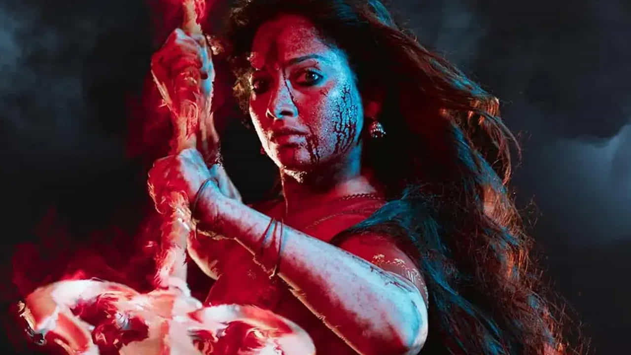 తెలుగులో ఆమె నటించిన సూపర్ నేచురల్ థ్రిల్లర్ చిత్రం  ఓదెల 2 ఈ నెల 17న ప్రేక్షకుల ముందుకు రానుంది. ఇందులో మిల్కీ బ్యూటీ  శివశక్తిగా కనిపించనుంది. ఇప్పట్టికే వచ్చిన ట్రైలర్ సినిమాపై అంచనాలను అమాంతం పెంచేసింది. 