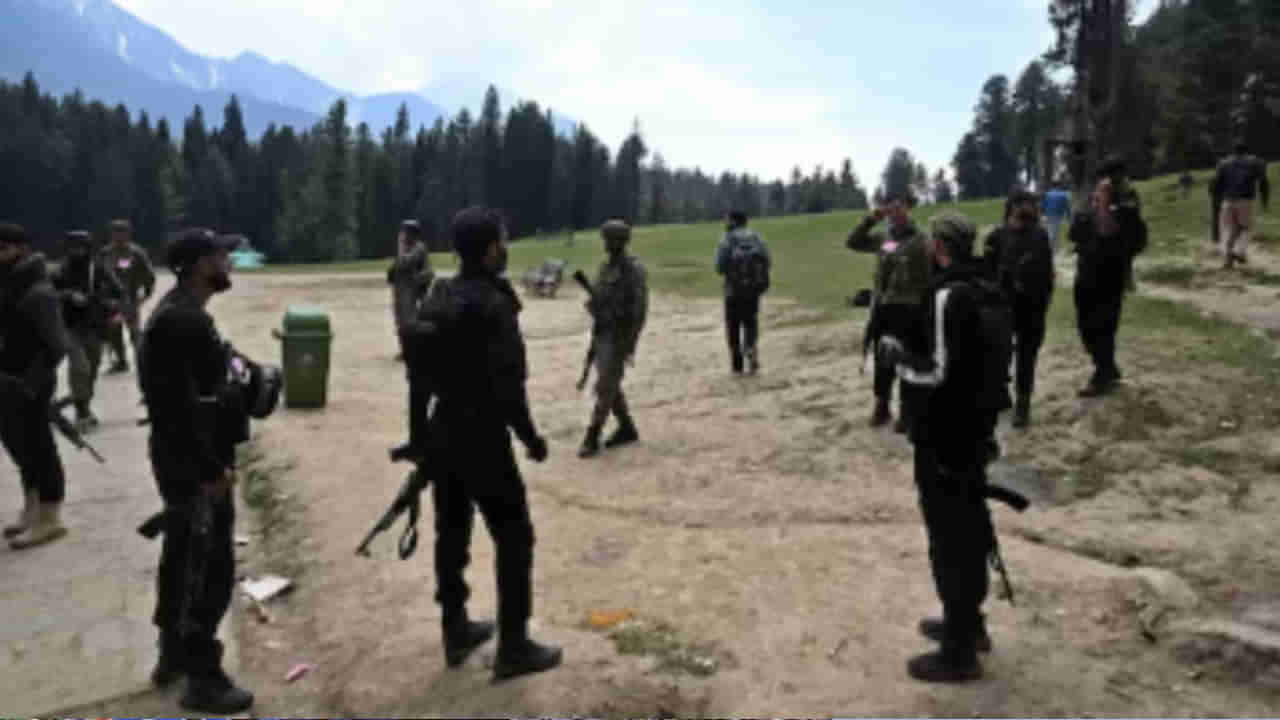 రెండేళ్లుగా పహల్గామ్‌లోనే ఉగ్రవాదులు! పాక్‌ నుంచి ఇండియాకు ఎలా వచ్చారు? రెండేళ్లు ఎక్కడున్నారు? విస్తుపోయే నిజాలు