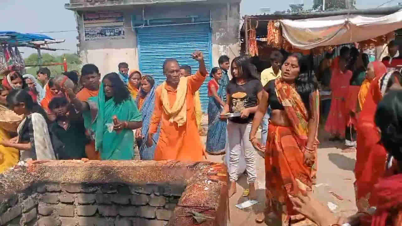 Palamu Bhoot Mela: చైత్ర నవమి రోజున అక్కడ అమ్మవారి ఆలయంలో దెయ్యాల ఉత్సవం.. దుష్ట శక్తులను నాశనం చేస్తుందని విశ్వాసం..