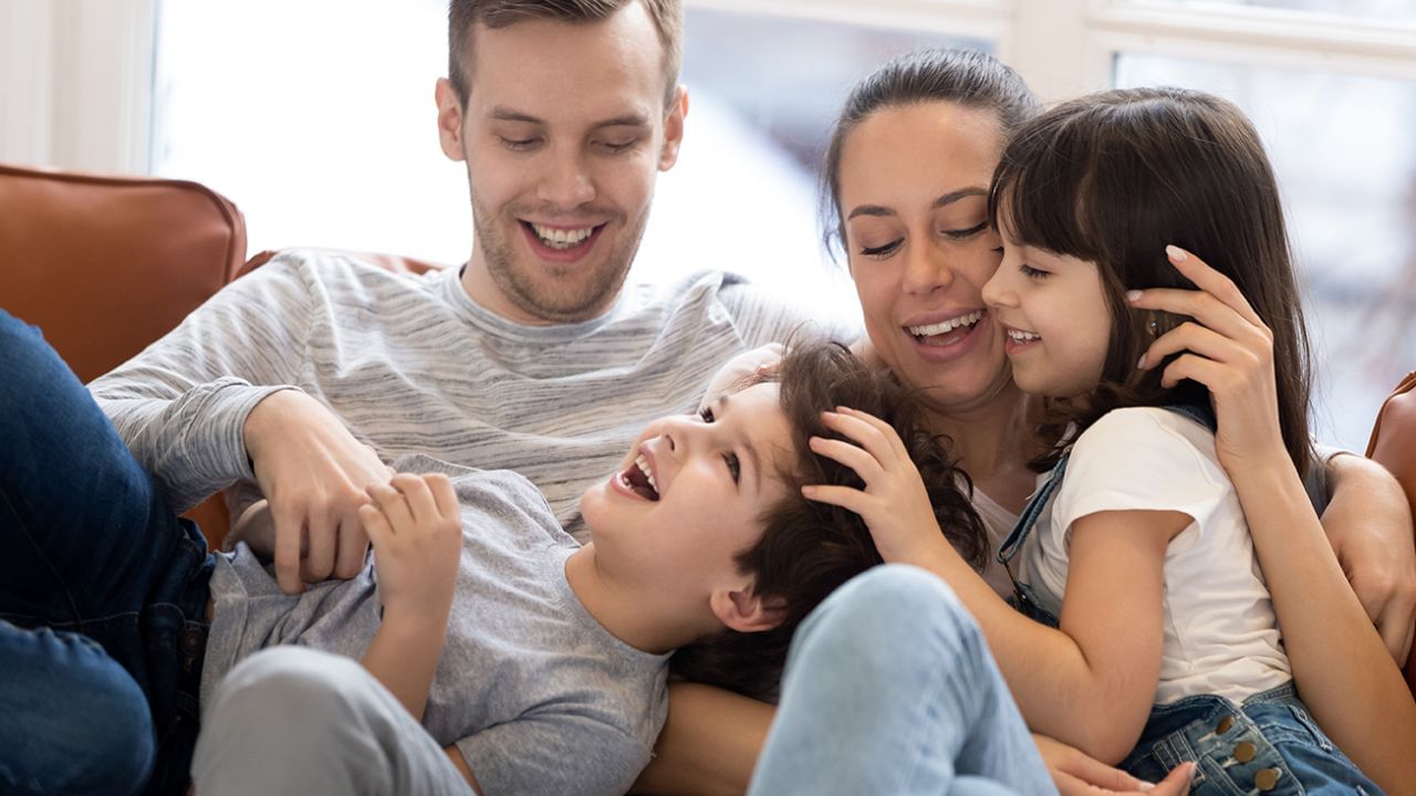 Parenting Tips: తల్లిదండ్రుల నుంచి పిల్లలు ఏం కోరుకుంటారో తెలుసా..?