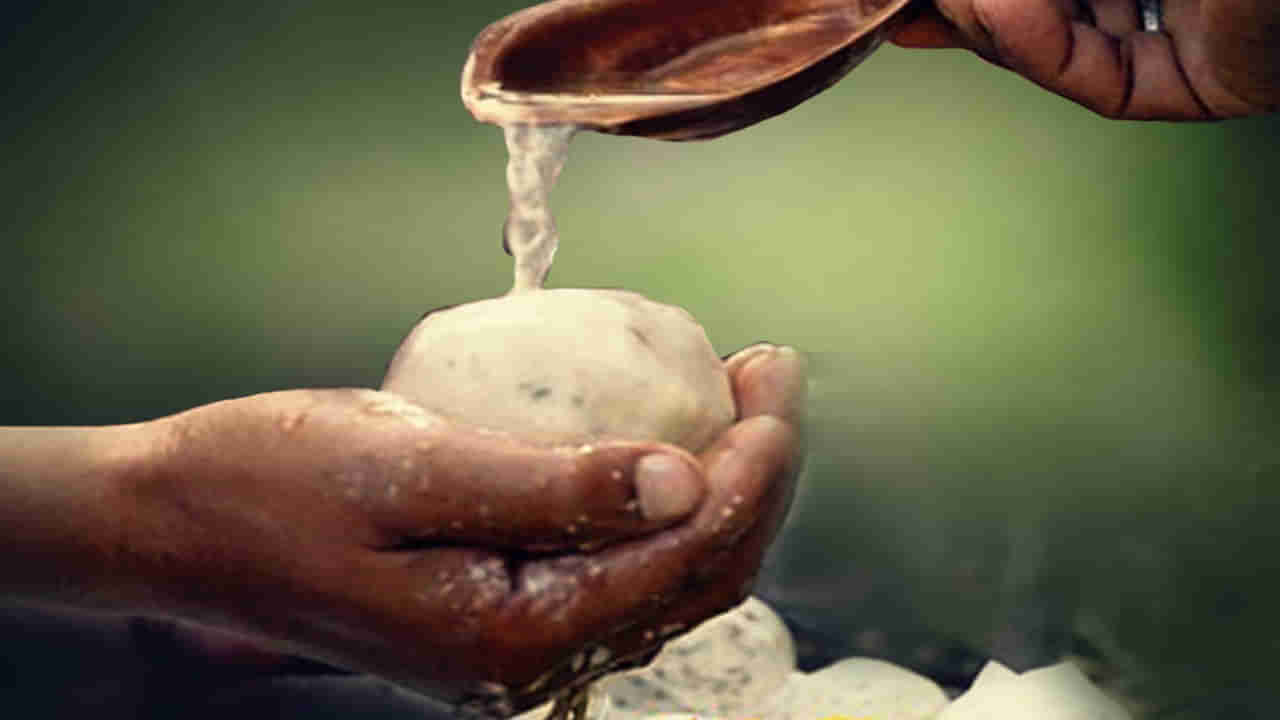 Pitra Dosham: ఇంట్లో అకారణంగా గొడవలు జరుగుతున్నాయా.. పితృ దోషానికి సంకేతం కావచ్చు.. జాగ్రత్త సుమా