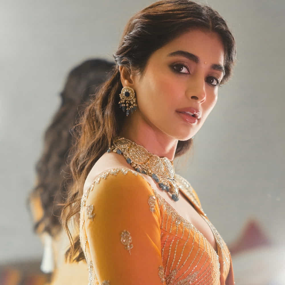 అలాగే హిందీలోనూ ఆఫర్స్ పర్లేదు. కానీ ఎటొచ్చీ తెలుగులోనే ఈమెకు ఛాన్సుల్లేవు. అందుకే టాలీవుడ్లో రీ ఎంట్రీ కోసం ప్రయత్నాలు చేస్తున్నారు పూజా. మరి ఈమె ట్రయల్స్ వర్కవుట్ అవుతాయా లేదా చూడాలిక.