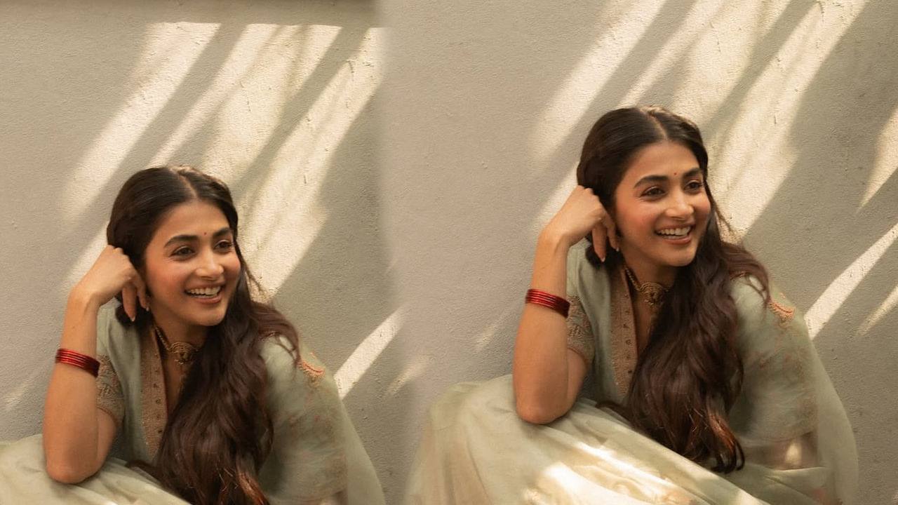 దీంతో తమిళం, హిందీ వైపు కన్నేసి, అక్కడ పలు సినిమాలతో ఫుల్ బిజీ అయిపోయింది. ఇక ఈ ముద్దుగుమ్మ తమిళంలో నటించిన రెట్రో మూవీ మే1న రిలీజ్ కాబోతుంది. ఈ క్రమంలో వరస ఇంటర్వ్యూలలో పాల్గొంటూ.. తన అభిమానులతో చిట్ చాట్ చేస్తుంది ఈ బ్యూటీ.