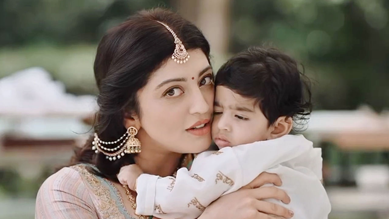  ప్రణీత కుటుంబ సభ్యులు, స్నేహితులు, సన్నిహితులతో పాటు కన్నడ సినీ పరిశ్రమకు చెందిన పలువురు ప్రముఖులు ఈ వేడుకకు హాజరయ్యారు.