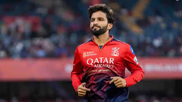IPL 2025: ఆర్సీబీకి బీసీసీఐ గట్టి షాక్...కెప్టెన్ పతిదార్కు రూ.12లక్షల జరిమానా!