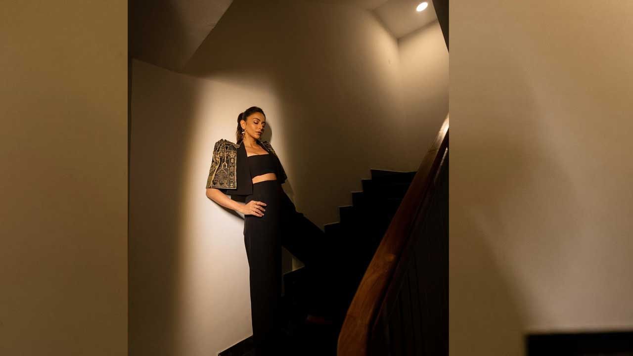 ఈ మూవీ తర్వాత రకుల్ ప్రీత్ సింగ్‌కు టాలీవుడ్ స్టార్ హీరోల సరసన అవకాశాలు వచ్చాయి. దీంతో వచ్చిన ప్రతి అవకాశాన్ని ఉపయోగించుకొని మంచి ఫేమ్ సంపాదించుకుంది. ముఖ్యంగా నాగచైతన్యతో రారండి వేడుక చూద్దాం, ధృవ,  సరైనోడు వంటి సినిమాలతో బ్లాక్ బస్టర్ హిట్స్ అందుకుంది.