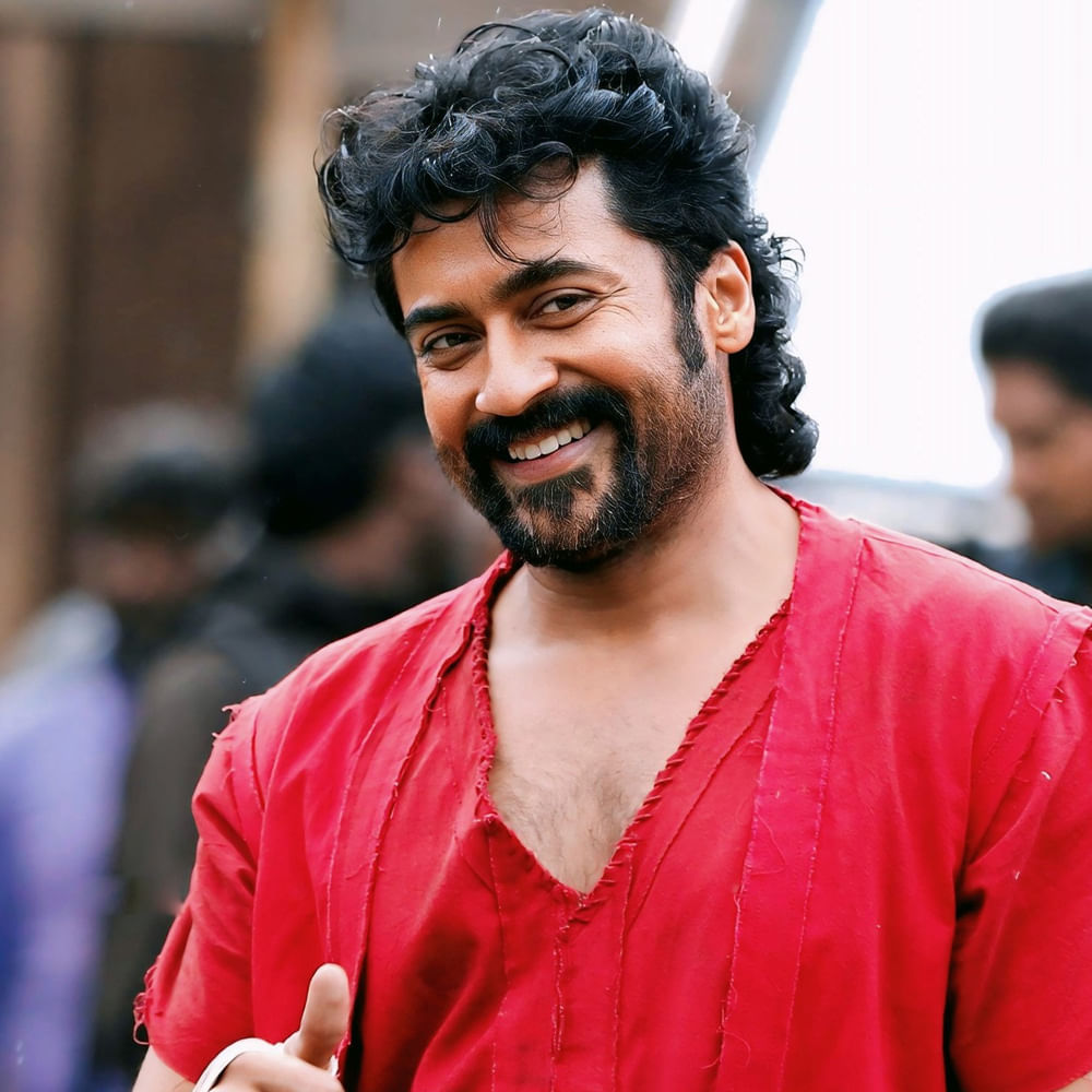 టాలెంట్ టన్నుల్లో ఉన్నా.. ఆవగింజంత అదృష్టం కోసం వేచి చూస్తున్నారు హీరో సూర్య. సూపర్ క్రేజ్ ఉంది.. అదిరిపోయే మార్కెట్ ఉంది.. అన్నింటికీ మించి అద్భుతమైన నటుడు.. అయినా కూడా కోరుకున్న విజయమే ఈ మధ్య రావట్లేదు. 