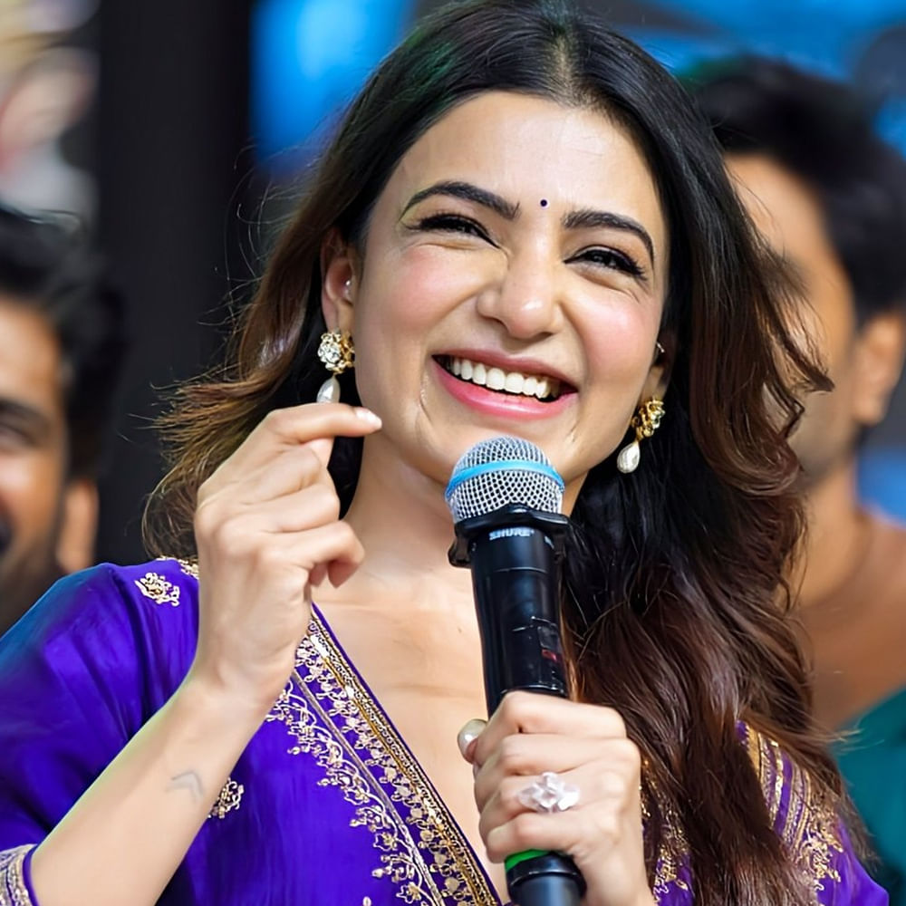 తమ సినిమాలో నటీనటులందరు కొత్తవారే అని... వారి యాక్టింగ్ తనను ఎంతో కదిలించిందని అన్నారు. భవిష్యత్తులో వారందరూ ఉన్నత స్థాయికి వెళ్లాలని కోరుకున్నారు. తెలుగు ప్రేక్షకులు ఎప్పుడూ కంటెంట్ కు పెద్ద పీట వేస్తారని చెప్పుకొచ్చింది. 