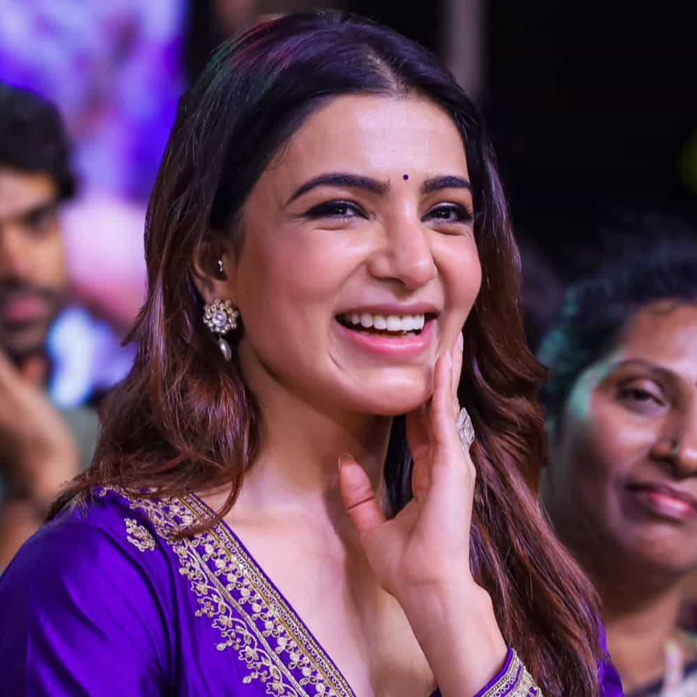 మంచి కథ ఉన్న సినిమాలను అడియన్స్ ఆదరిస్తుంటారని.. మనసుకు హత్తుకునే కంటెంట్ తో వస్తోన్న తమ చిత్రాన్ని సైతం ఆదరిస్తారని చెప్పుకొచ్చింది. నటీనటులు కొత్తవారే అయినప్పటికీ అద్భుతంగా యాక్ట్ చేశారని తెలిపింది.