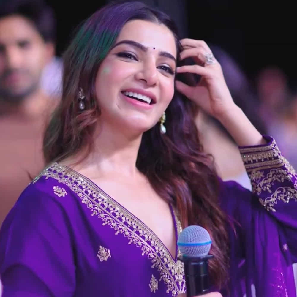 కానీ ఇప్పుడు నటీనటులు అలా కాదని.. తొలి సినిమానే అయినప్పటికీ ఎంతో బాగా యాక్టింగ్ చేశారని తెలిపింది. జీవితంలో సవాళ్లను స్వీకరించడం తనకు ఇష్టమని. నిర్మాతగా ఇదొక కొత్త ప్రయాణమని చెప్పుకొచ్చింది.