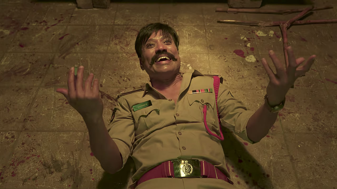 విలన్‌ రోల్స్‌తో పాటు అడపాదడపా హీరోగానూ నటిస్తున్న సూర్య, ఇక మీదట పూర్తిగా లీడ్ రోల్సే చేయాలని నిర్ణయించుకున్నారు. అందుకే క్రేజీ ప్రాజెక్ట్స్ వస్తున్నా... వాటికి ఓకే చెప్పటం లేదు. 