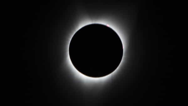 Second Lunar Eclipse: ఏడాదిలో రెండో చంద్ర గ్రహణం ఎప్పుడు? మన దేశంలో కనిపిస్తుందా! లేదా.. సూత కాలం గురించి తెలుసుకోండి..