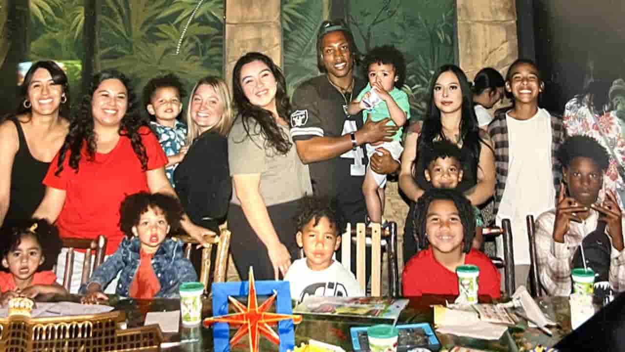 ఇదేం పైత్యం.. అసలు తెలివి బోధపడేసరికి .. ఐదుగురితో పెళ్లి.. 11 మంది పిల్లలు!