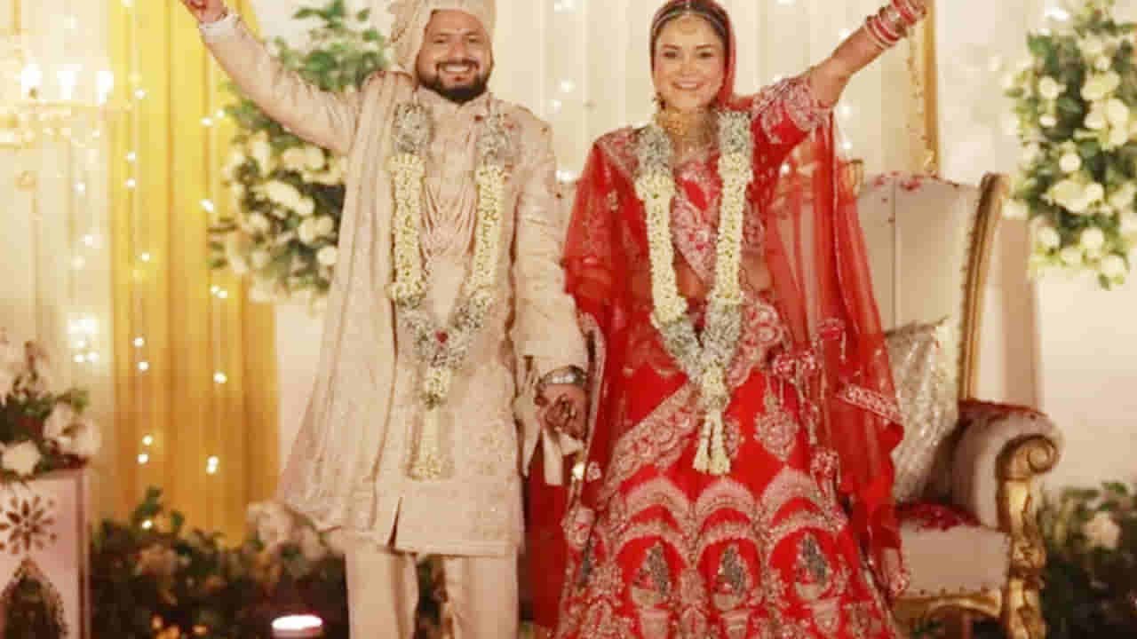 ఫిబ్రవరిలో పెళ్లి.. హనీమూన్‌కి కశ్మీర్ వెళ్ళిన దంపతులు.. భర్త తలపై నేరుగా కాల్చిన చంపిన ఉగ్రవాదులు