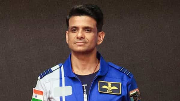 International Space Station: అంతరిక్షమే హద్దుగా.. ఐఎస్ఎస్కు వెళ్లనున్న భారత వ్యోమగామి