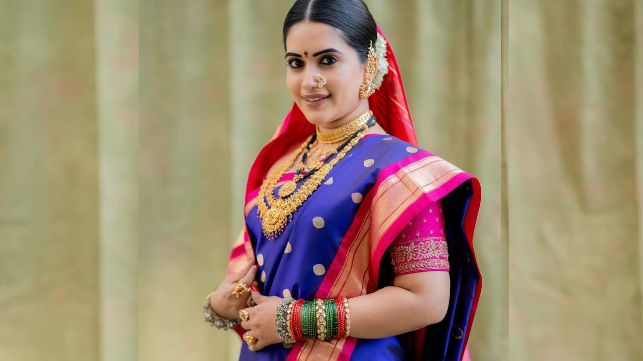 బుల్లితెరపైనే కాకుండా బిగ్ బాస్ నాన్ స్టాఫ్ సీజన్, ఓటీటీ సీజన్ లో కూడా ఈ అమ్మడు పాల్గొంది. కానీ ఈ బ్యూటీకి బిగ్ బాస్ ద్వారా అంతగా గుర్తింపు రాలేదనే చెప్పాలి.