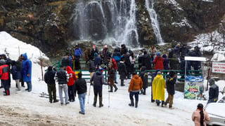 Pahalgam Attack: ముందు మేము భారతీయులం.. తరువాత కాశ్మీరీలం..ఉగ్రదాడికి నిరసనగా నేడు కాశ్మీర్‌లో బంద్.. కొవ్వొత్తుల ర్యాలీ..