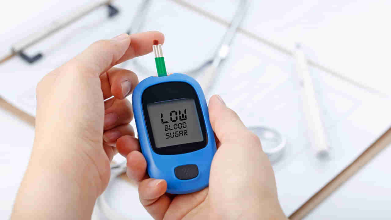 Diabetes Care:  ఈ పండులో ఇంత మ్యాటర్ ఉందా.. షుగర్ పేషెంట్లు ఇది తెలుసుకోకుంటే నష్టపోతారు..