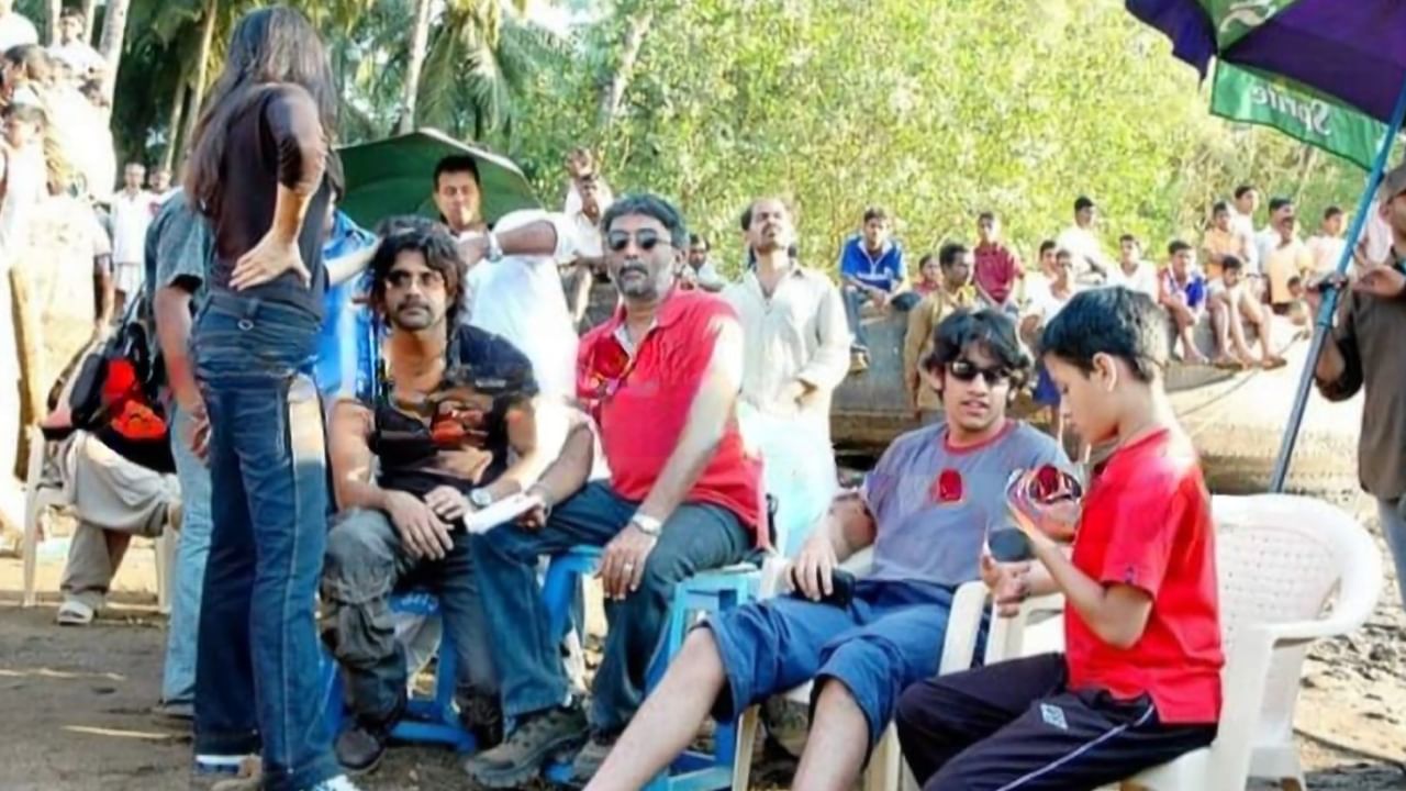 Tollywood: ఈ ఫోటోలో ఉన్న ముగ్గురు స్టార్ హీరోలను గుర్తుపట్టగలరా.. ? ముగ్గురికి అమ్మాయిల ఫాలోయింగ్ ఎక్కువే..