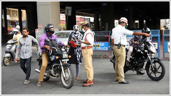 Vehicle Insurance: మీ వాహనానికి థర్డ్ పార్టీ ఇన్సూరెన్స్ కూడా లేదా? ఇక ఆటోమేటిక్ చలాన్ జారీ.. కొత్త టెక్నాలజీ!