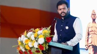 మడకశిరలో వింత ఆచారం.. అమ్మవారి విగ్రహాల చుట్టూ గొర్రెల ప్రదక్షిణ..!