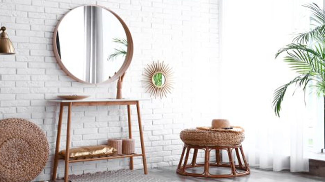 Vastu tips for Mirror: ఇంట్లో వాస్తు దోషాలున్యాయా.. బెస్ట్ రెమిడీ అద్దం అని మీకు తెలుసా..!