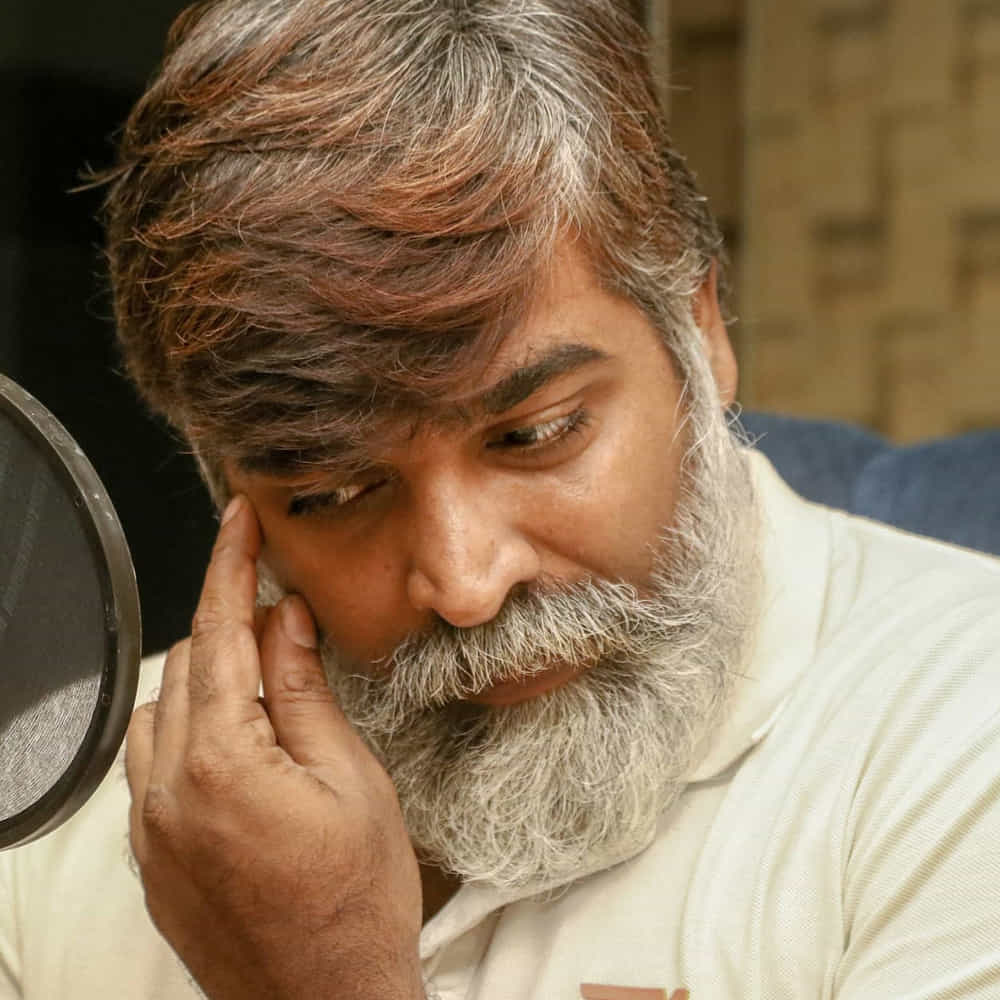 పూరి విషయంలోనూ అలాగే నిర్ణయం తీసుకున్నా అన్నారు విజయ్‌ సేతుపతి. పూరి చెప్పిన కథ తనకు ఎంతో నచ్చిందని, ఇంత వరకు అలాంటి క్యారెక్టర్‌ చేయలేదని అందుకే ఆ ప్రాజెక్ట్‌కు వెంటనే గ్రీన్ సిగ్నల్ ఇచ్చా అన్నారు.
