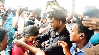 Arvind Kejriwal: కూతురు పెళ్లి వేడుకలో పుష్ప-2 పాటకు స్టెప్పులేసిన మాజీ సీఎం.. వీడియో వైరల్‌!