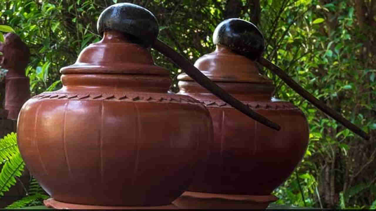 Kitchen Hacks: కుండలో నీరు తాగుతున్నారా.. ఎన్ని రోజులకు నీటిని మార్చాలి? ఎలా కుండని శుభ్రం చేయాలో తెలుసా..