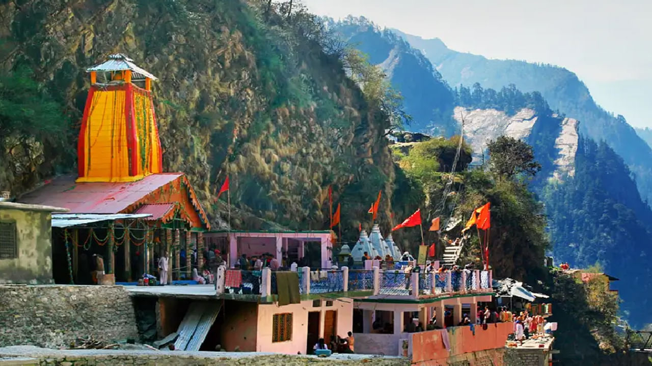 Char Dham Yatra: చార్ ధామ్ యాత్ర ప్రారంభం.. తెరుచుకున్న యమునోత్రి ఆలయ ద్వారాలు..ఆ అద్భుత దృశ్యం ఇదిగో..