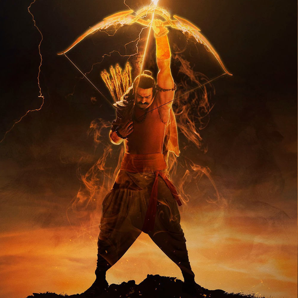 ఆ సినిమాను మర్చిపోతున్న ఆడియన్స్ కి  ఇప్పుడు వేవ్స్ వేదిక మీద మరోసారి గుర్తుచేశారు. అదీ సంగతి... స్టార్‌ హీరోలకున్న విస్తృతమైన మార్కెట్‌ని మెన్షన్‌ చేస్తూ ఆదిపురుష్‌ని ఎగ్జాంపుల్‌గా చెప్పారు ఓమ్‌. 