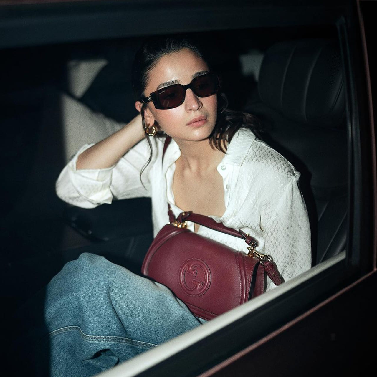 పెళ్లైన హీరోయిన్లను ఒకప్పుడు అక్క, వదిన పాత్రలతో సరిపెట్టేవాళ్లు. కానీ ఇప్పుడలా కాదు.. పెళ్లి తర్వాతే వాళ్ల డిమాండ్ పెరిగింది. టాలీవుడ్ టూ బాలీవుడ్ అదే ట్రెండ్ ఇప్పుడు.